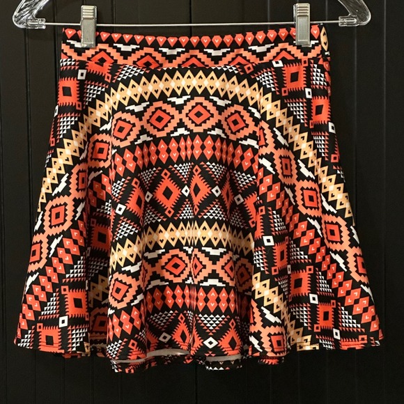 Hot Gal Dresses & Skirts - Hot Gal Mini Skirt Medium Tribal Skater Y2K Aztec Print Stretch Indie